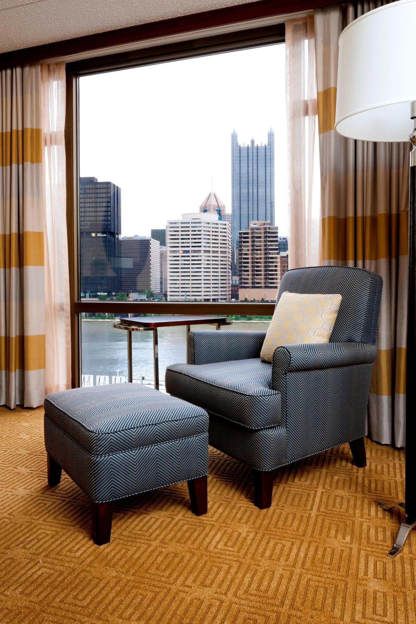 Hotel Sheraton At Station Square Pittsburgh