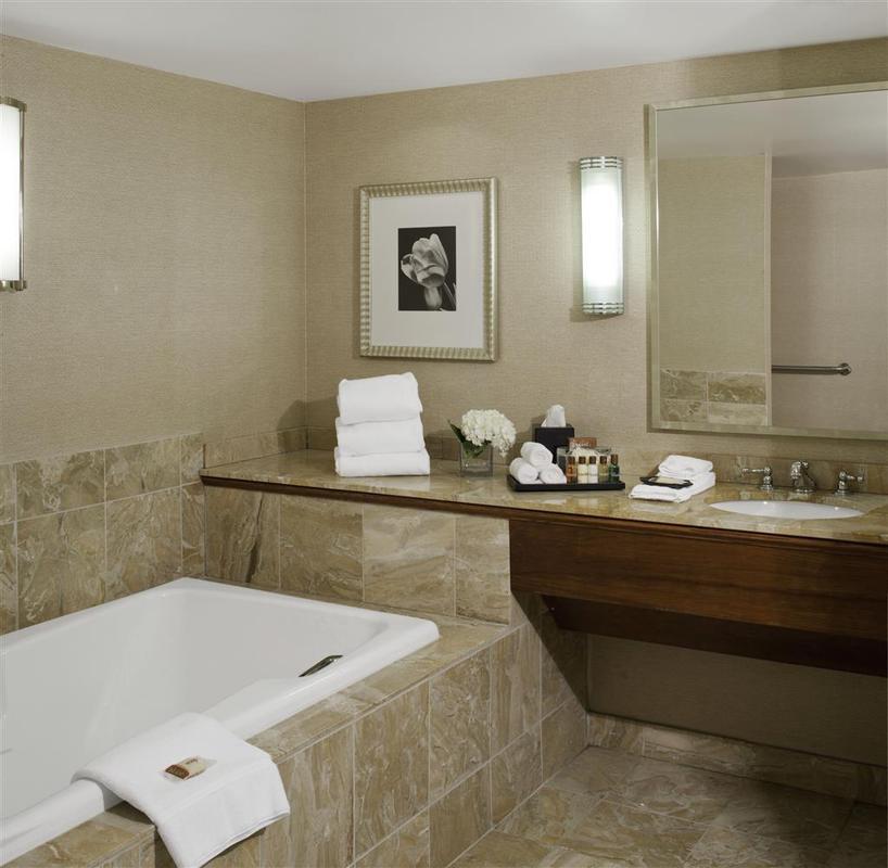 Sheraton At Station Square